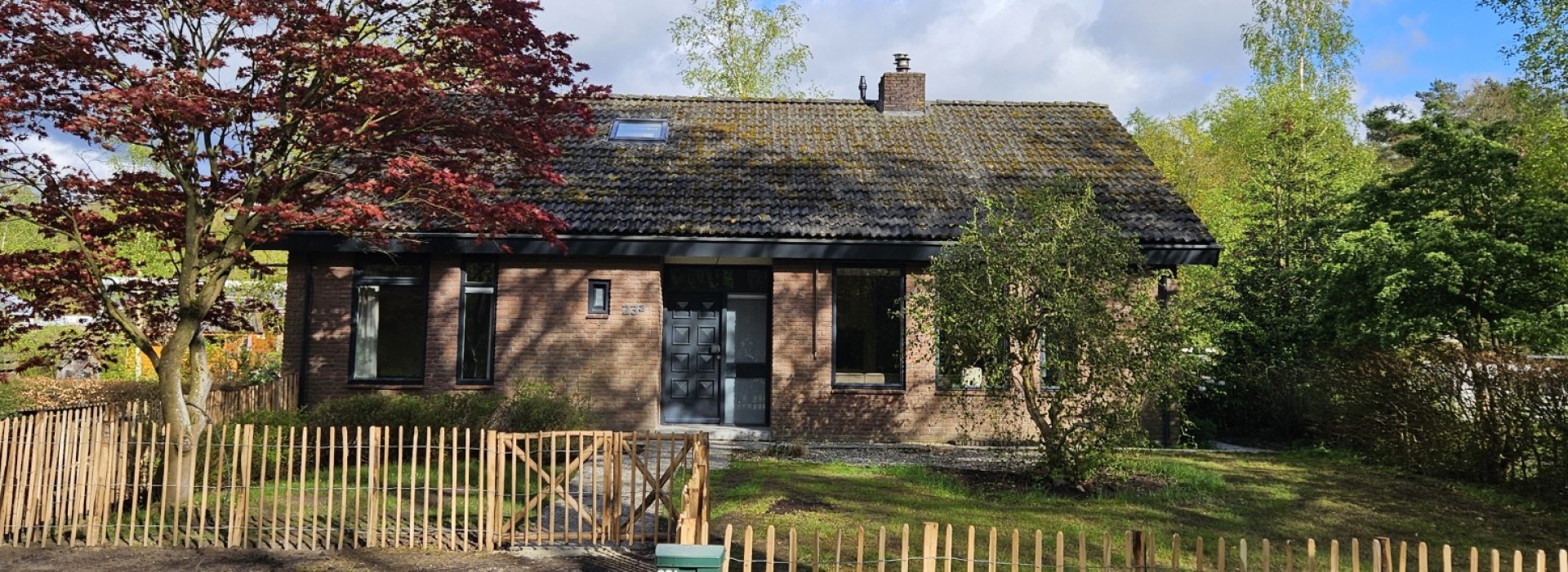 vakantiehuis-assen-omheinde-tuin.jpg