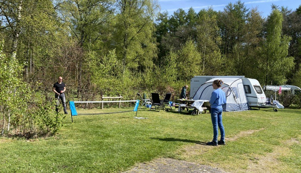 spel-ontspanning-kampeerplaats-grolloo.jpg