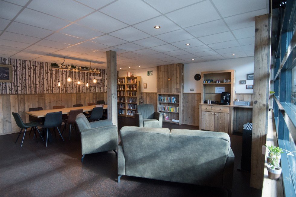 huiskamer-camping-de-berken-nabij-assen.jpg