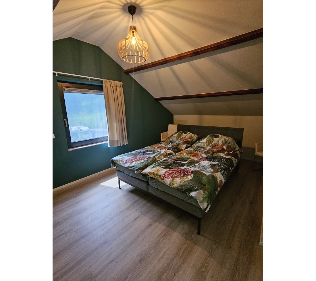 Slaapkamer boven 2 vakantiehuis.jpg