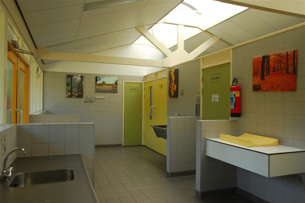Sanitair (6).jpg