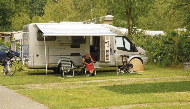 Camperplaats-op-Camping-de-Berken-Medium-1.jpg