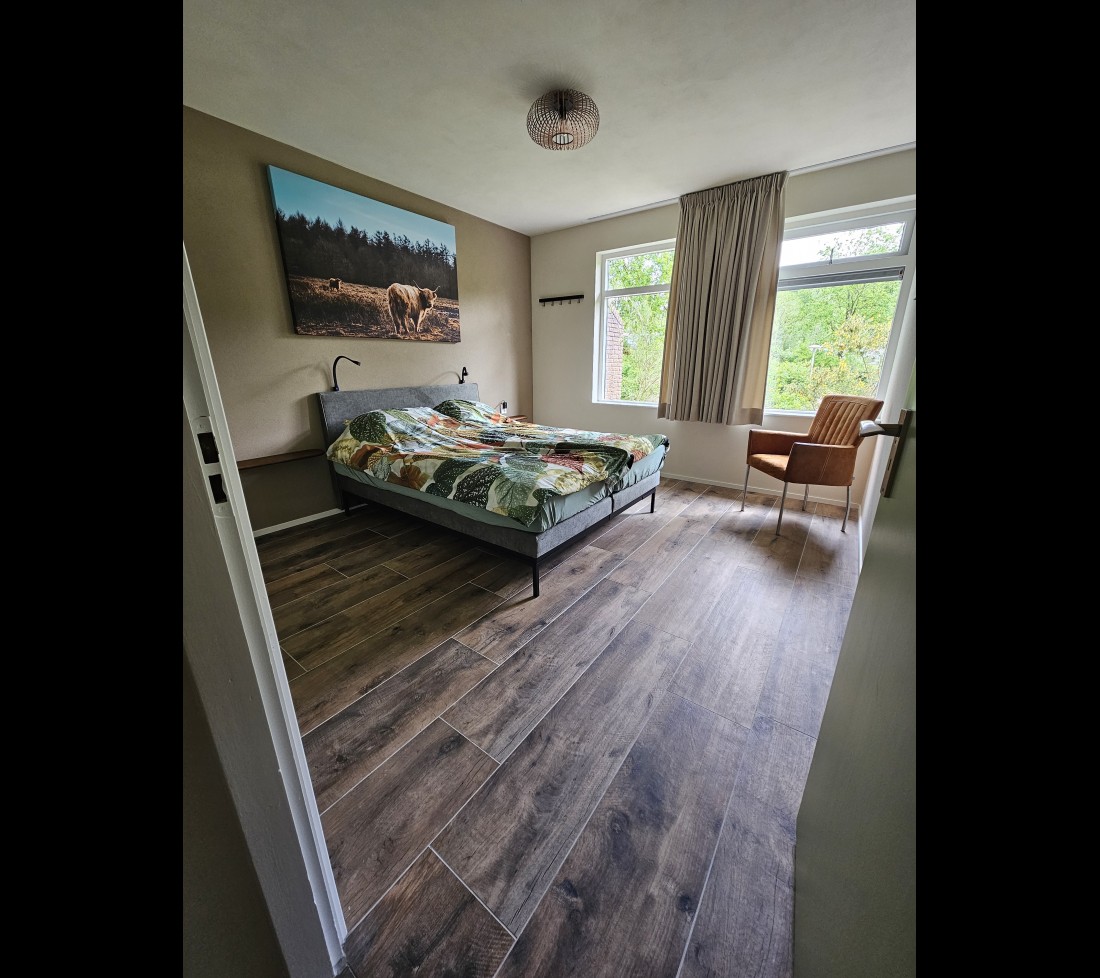 Master bedroom beneden vakantiehuis de berken.jpg