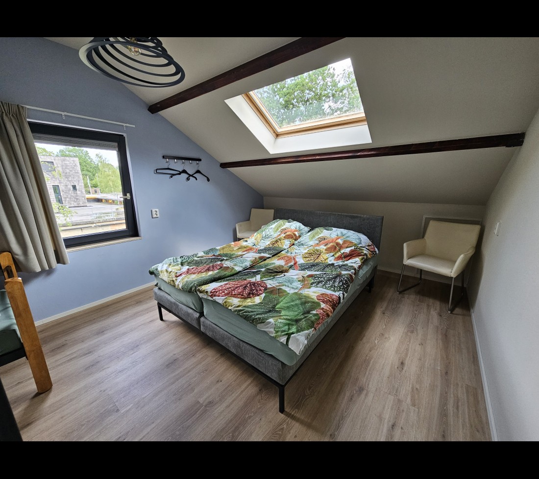 Slaapkamer boven vakantiehuis.jpg