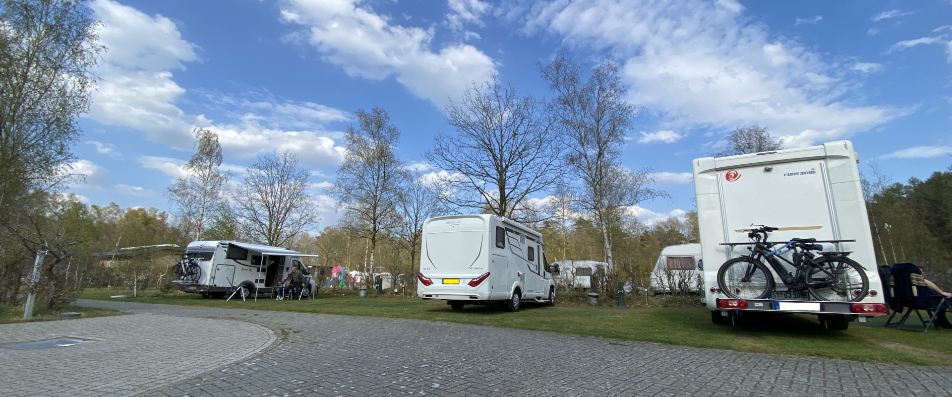 Camperplaats in Drenthe.jpg