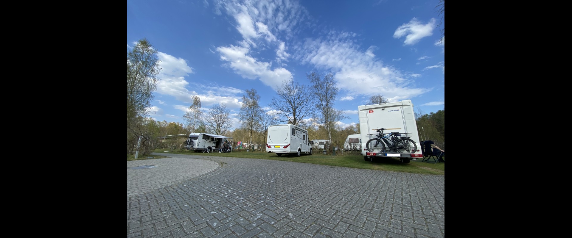 Camperplaats in Drenthe.jpg