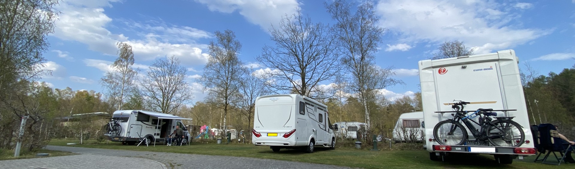 Camperplaats in Drenthe.jpg