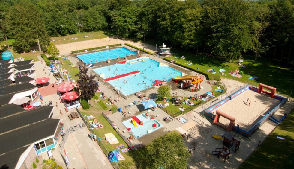 Foto-zwembad-Gieten-zwanemeer.jpg