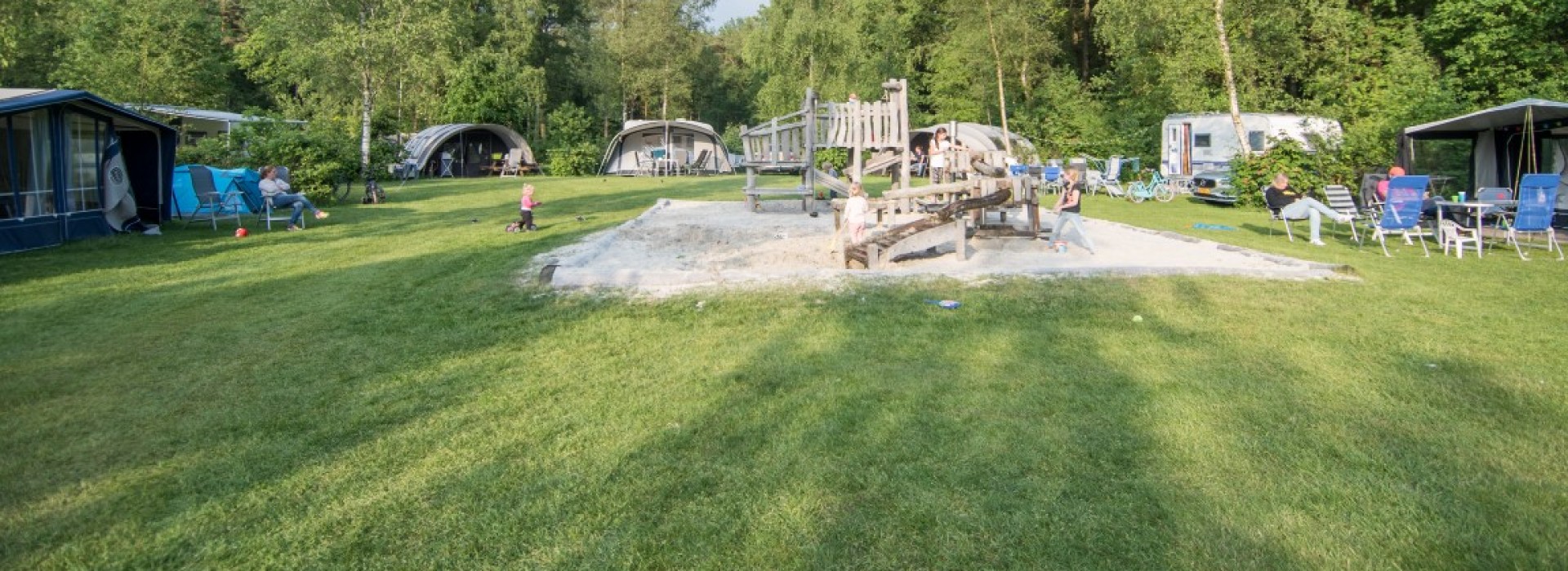 Camping bij het blues festival in Grolloo Camping de Berken