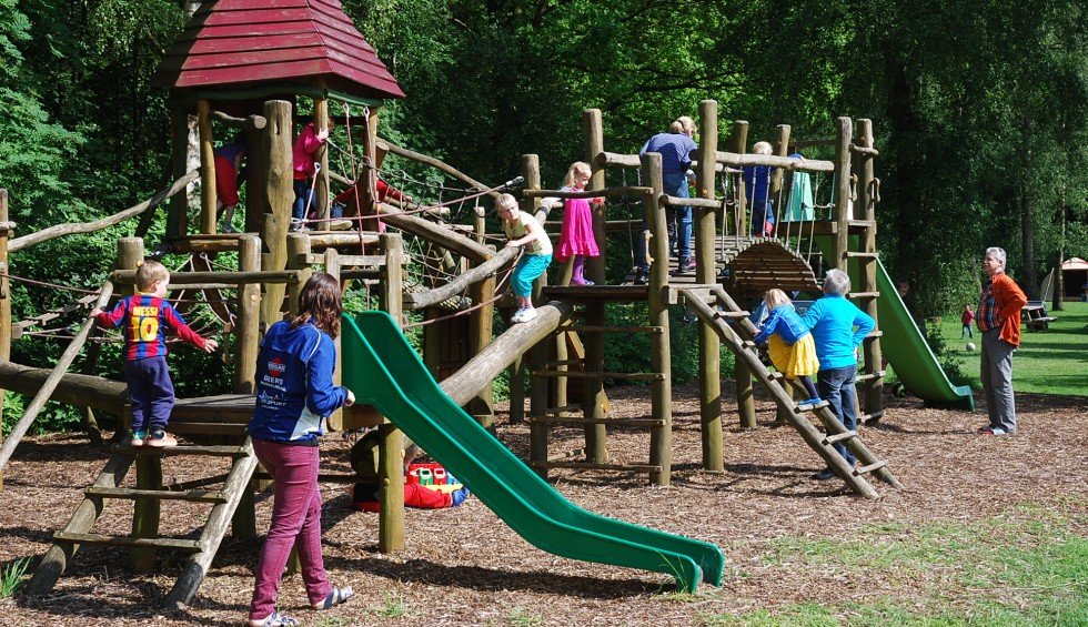 camping-gieten-speeltuin-natuur.jpg