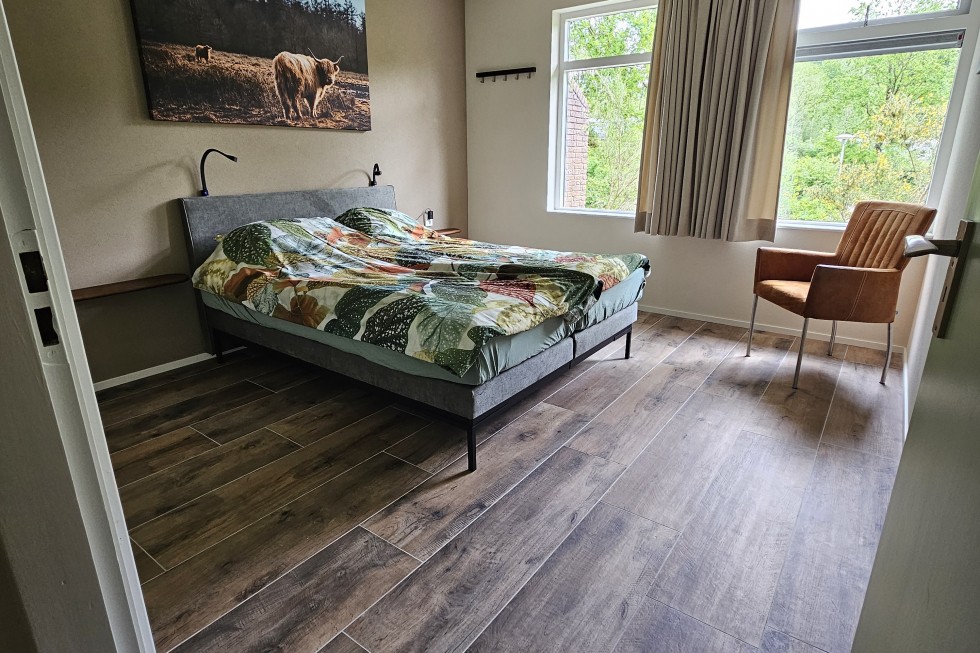 Master bedroom beneden vakantiehuis de berken.jpg